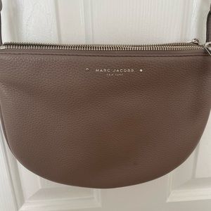 Marc Jacobs gray crossbody purse